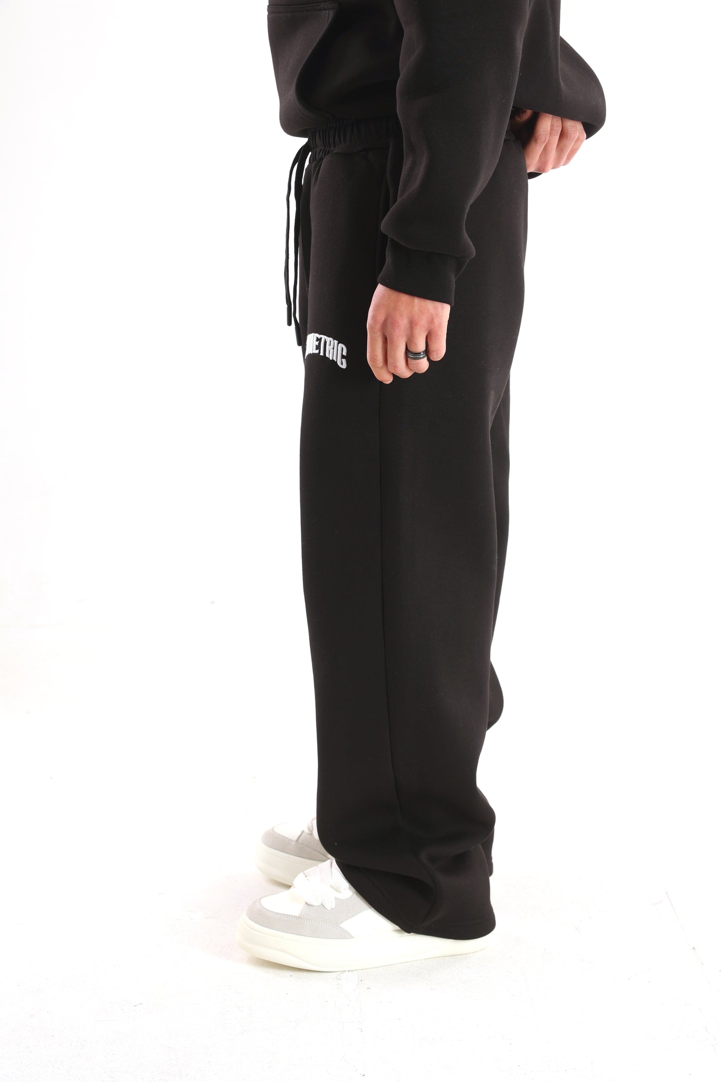 Structure 1.0 Black Sweatpant